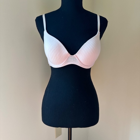 **NAUTICA* Lt. Pink Intimates Bra Size 34B - Picture 1 of 7